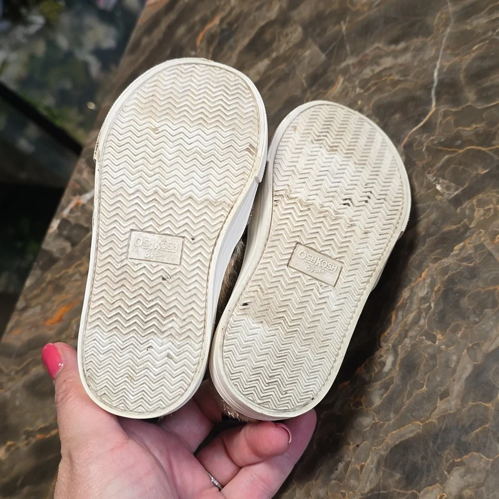 Oshkosh Bgosh Animal Print Slip On‎ Shoes Size 7